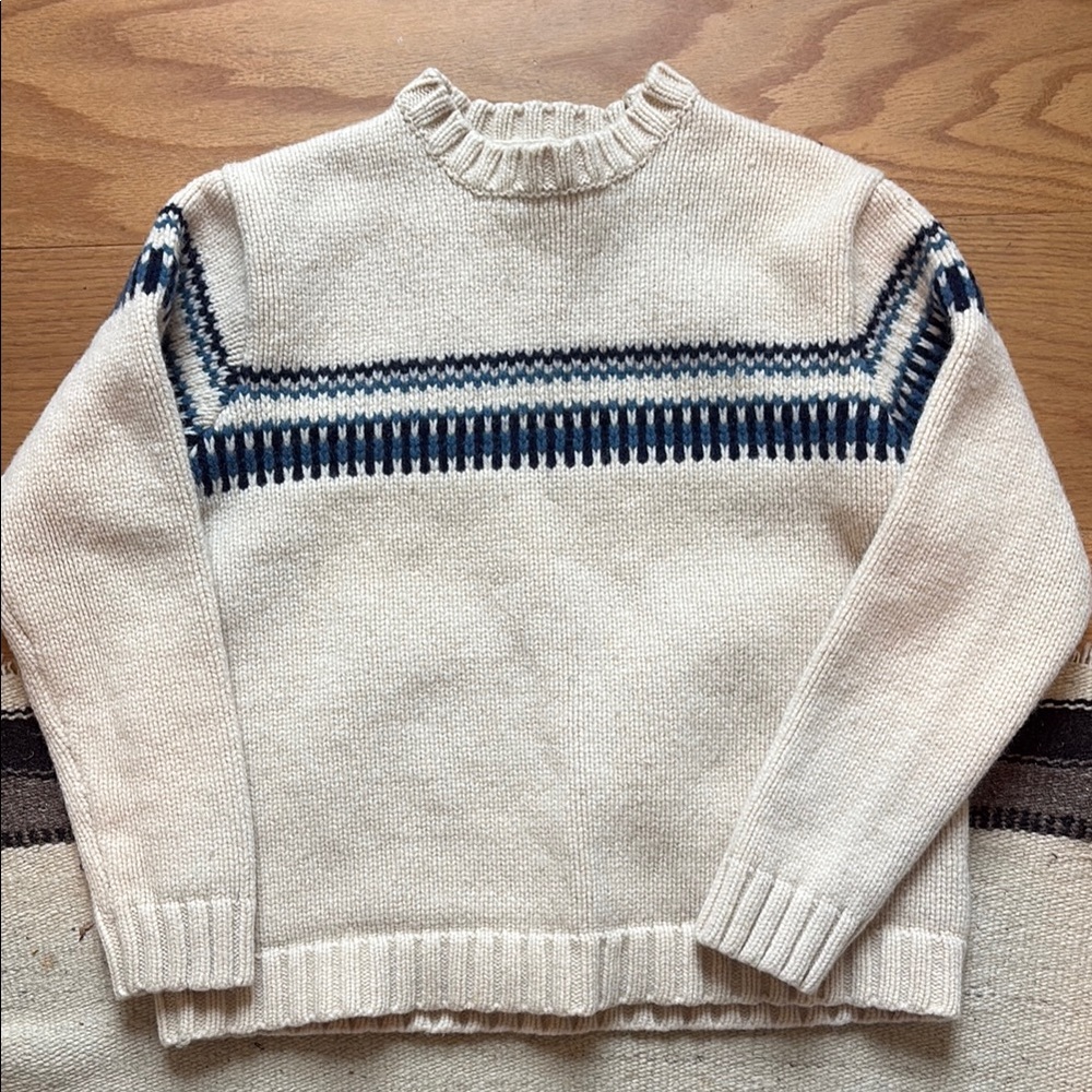 American Eagle 100% lambswool fair isle sweater